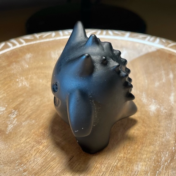 Natural Black Obsidian Quartz Crystal Carved Pokémon Gengar Figurine - Picture 6 of 13